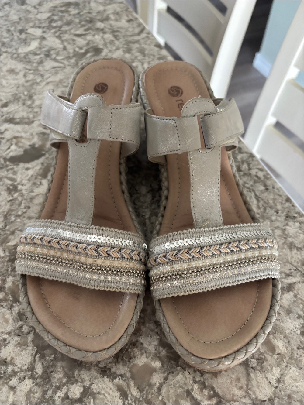 Remonte soft wedge sandal